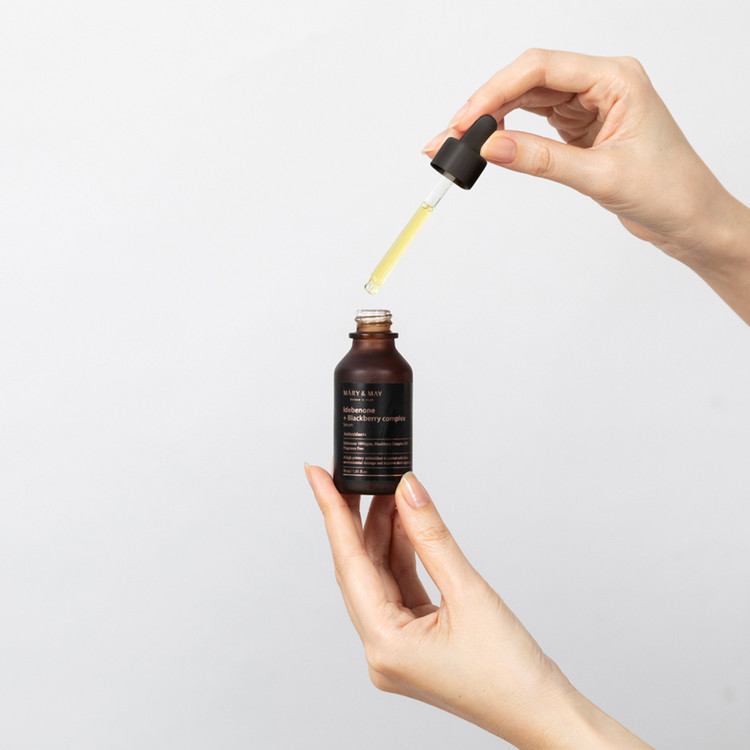 Idebenone + Blackberry Complex Serum
