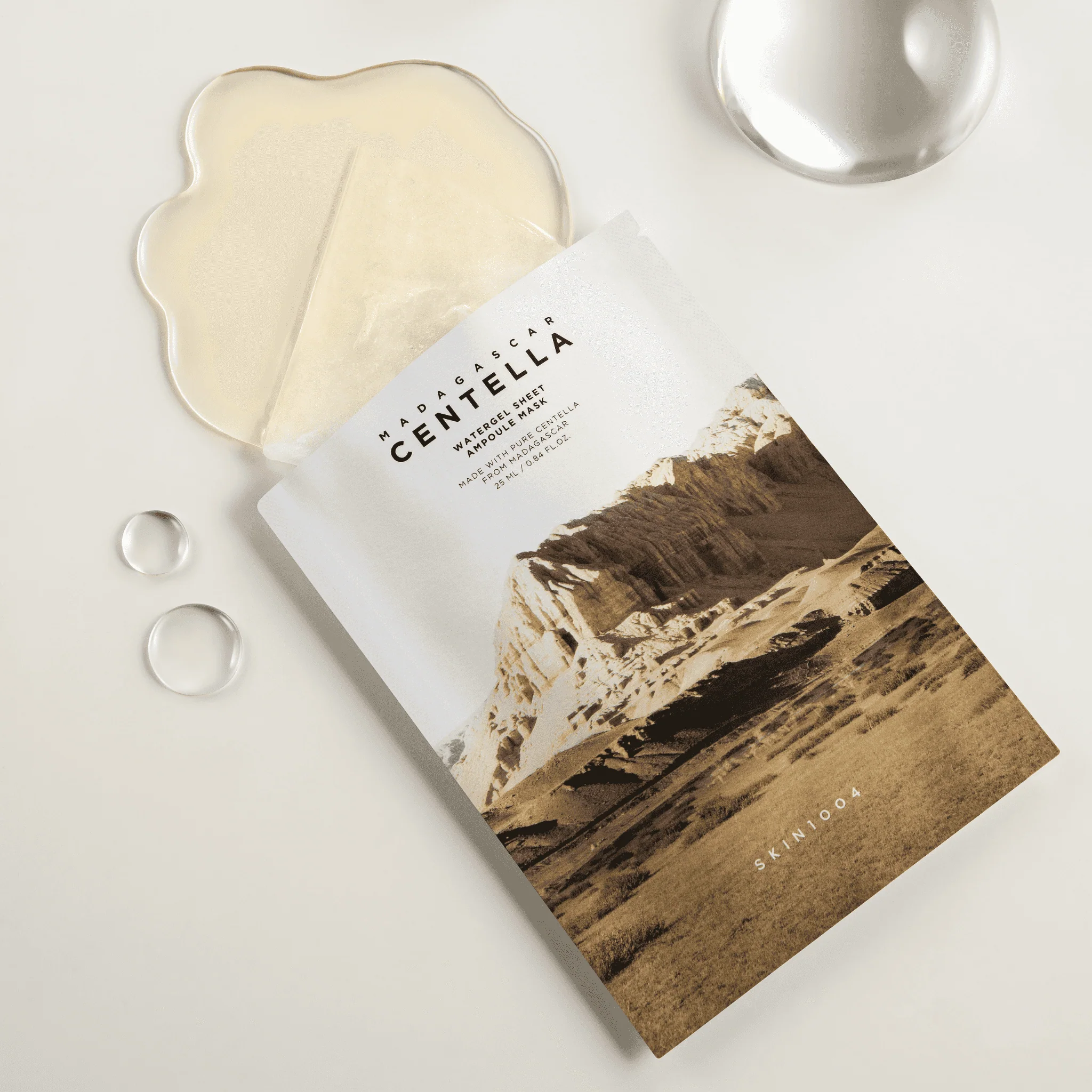 Madagascar Centella Soothing Watergel Ampoule Mask