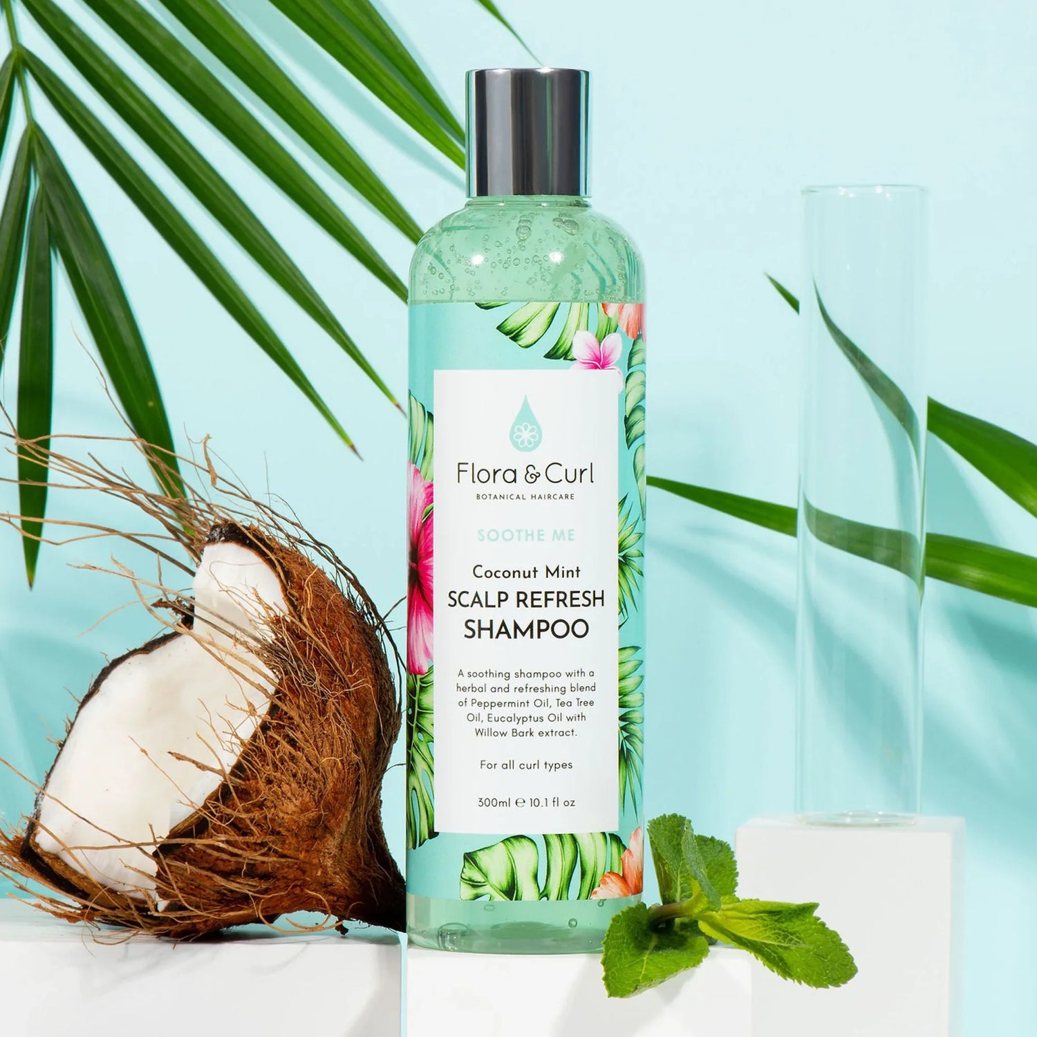 Shampooing Rafraîchissant pour le Cuir Chevelu à la Noix de Coco et à la Menthe