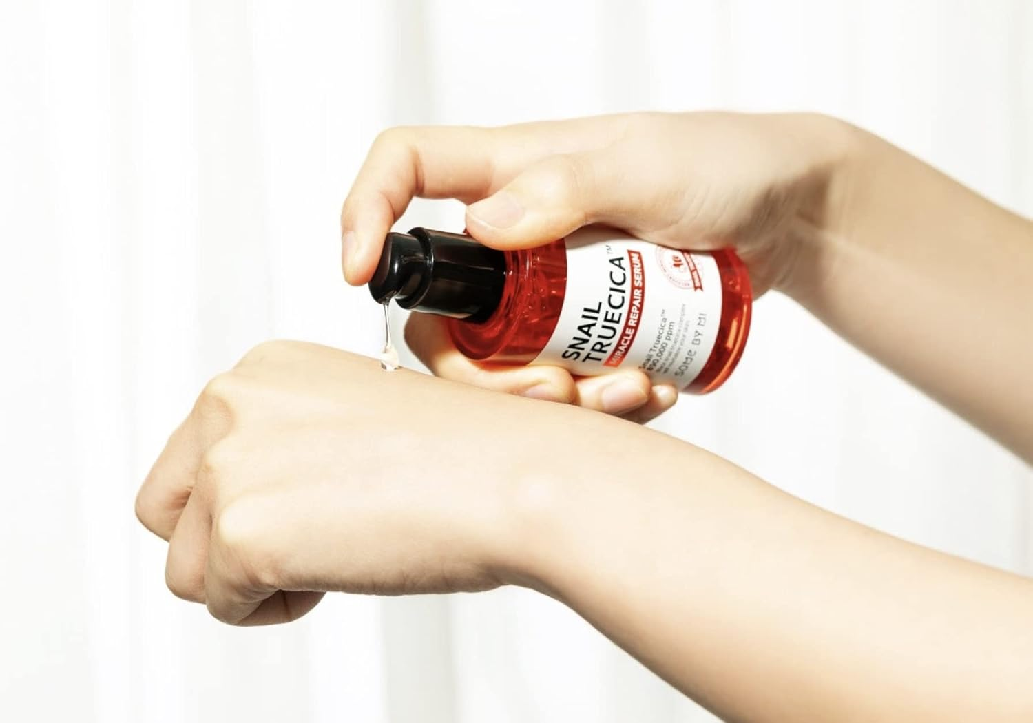 Snail Truecica Miracle Repair Serum
