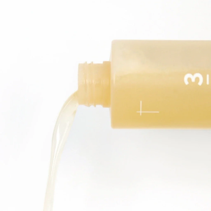 No.3 Super Glowing Essence Toner